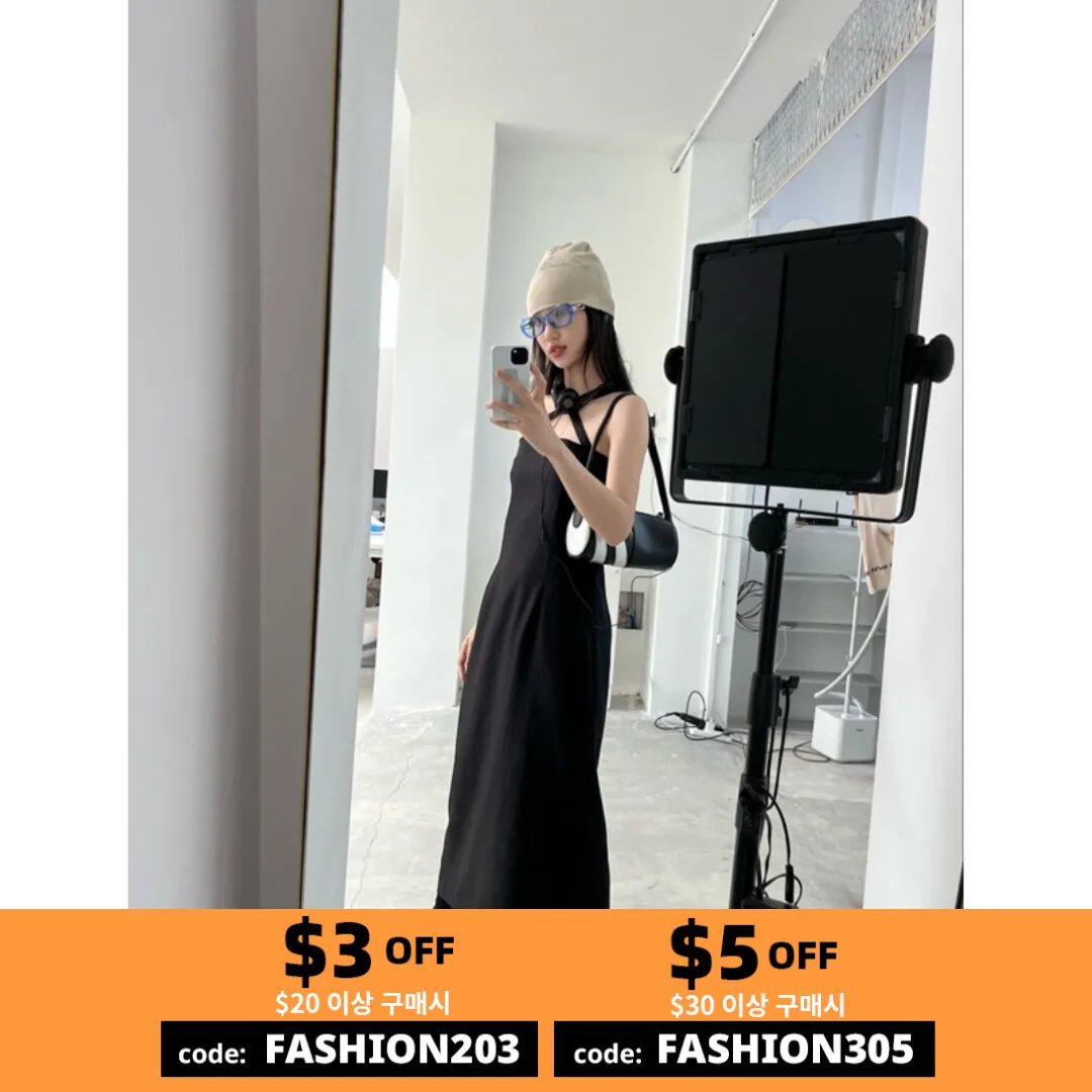 Sleep at 11 Summer Romantic Retro Niche Simple Cross Hanging Neck Lace-up Slimming Sling Dress
Sleep at 11 Summer Romantic Retro Niche Simple Cross Hanging Neck Lace-up Slimming Sling Dress