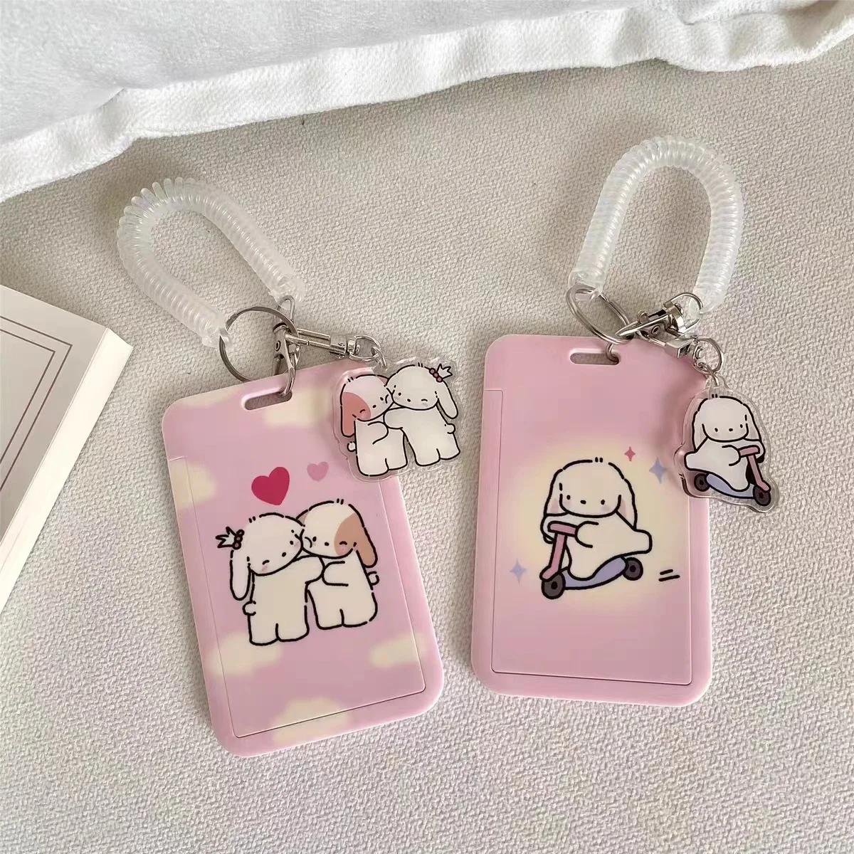 Pink rabbit 3 inch Kpop Photo Card Holder star chasing idol pendant Photo Protective Display Keychain Kawaii ID card holder
Pink rabbit 3 inch Kpop Photo Card Holder star chasing idol pendant Photo Protective Display Keychain Kawaii ID card holder