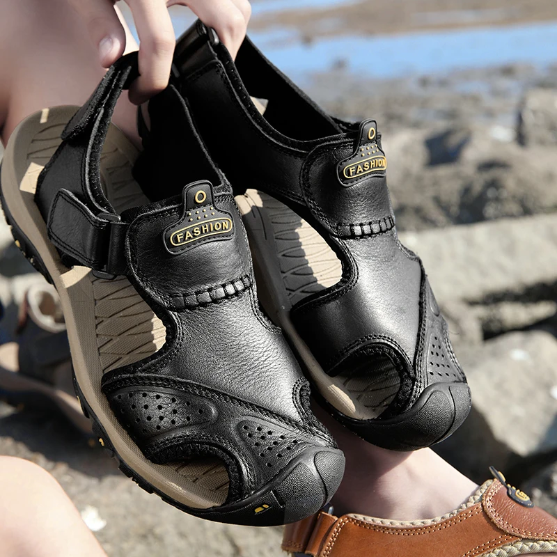 Refreshing Luxury Leather Sandals Casual Outdoor Baotou Beach Shoes Non-slip Men's Sandals Closed Toe Water Shoes Free Shipping
Refreshing Luxury Leather Sandals Casual Outdoor Baotou Beach Shoes Non-slip Men's Sandals Closed Toe Water Shoes Free Shipping