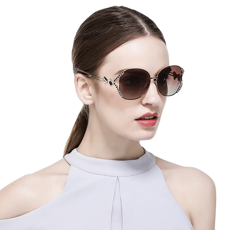 Round Glasses Women TAC Car Driving Luxury Vintage Lenses Rhinestones Vintage Polarized Shades Sunglasses Sun Protection
Round Glasses Women TAC Car Driving Luxury Vintage Lenses Rhinestones Vintage Polarized Shades Sunglasses Sun Protection