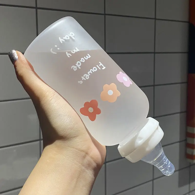 Baby Bottle Water Cup For Adults And Children Heat-resistant Clear Frosted Plastic Water Bottle With Straw BPA Home Appliance
Baby Bottle Water Cup For Adults And Children Heat-resistant Clear Frosted Plastic Water Bottle With Straw BPA Home Appliance