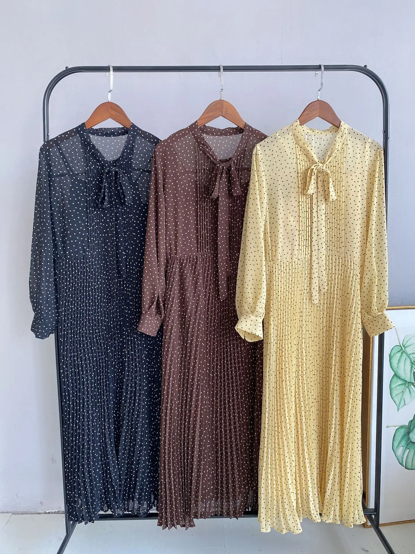 A GIRLS Japan Style Sweet Drawstring Polka Dot Women Dresses Spring New Slim Waist Pleated Dress Fashion All-match Vestidos
A GIRLS Japan Style Sweet Drawstring Polka Dot Women Dresses Spring New Slim Waist Pleated Dress Fashion All-match Vestidos