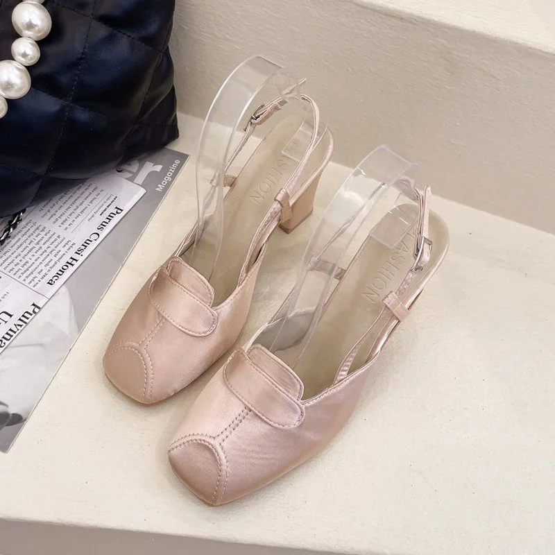 Sandalen Vrouwen Puntschoen Chunky Med Hoge Hakken Flip Flops Slingback Casual Candy Skidproof Strand Schoenen Voor Vrouwen PU
Sandalen Vrouwen Puntschoen Chunky Med Hoge Hakken Flip Flops Slingback Casual Candy Skidproof Strand Schoenen Voor Vrouwen PU