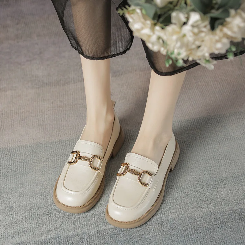 3cm New Fashion Platform Low Heels Loafers Leather Ladies Dress Beige Shoes for Women 39 40
3cm New Fashion Platform Low Heels Loafers Leather Ladies Dress Beige Shoes for Women 39 40