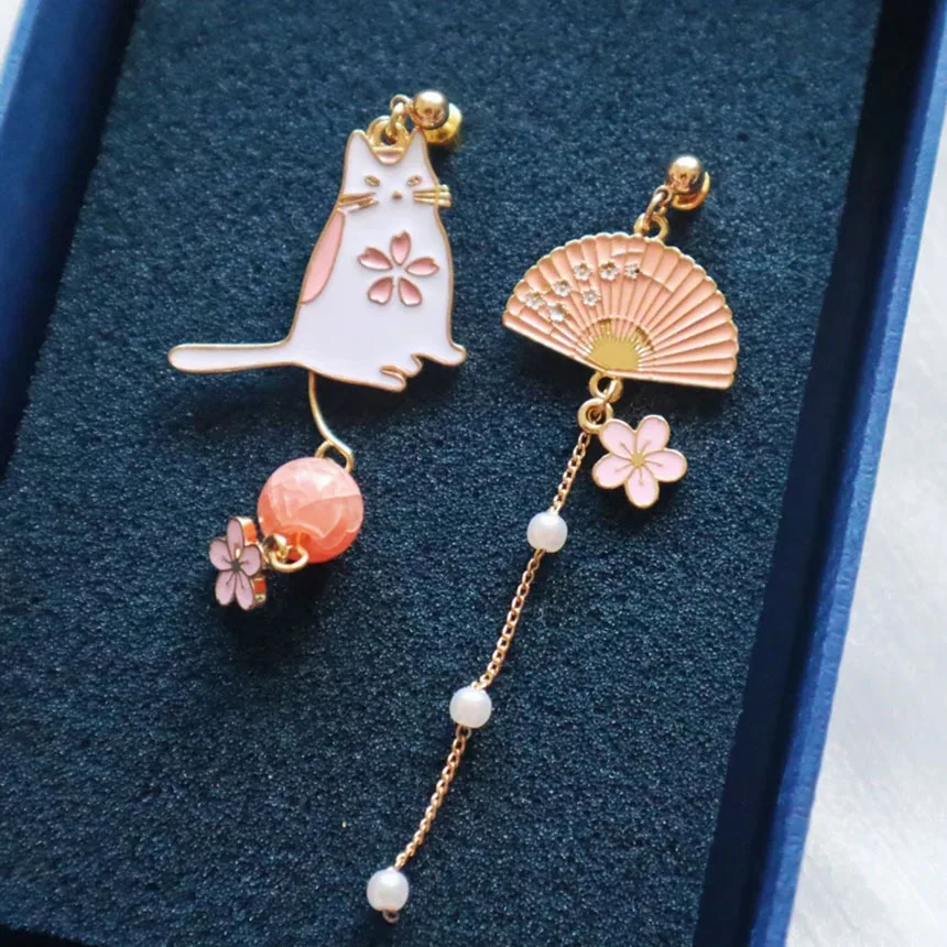 

Mismatched Cat&Fan Drop Earring, Clip on Cat Dangle Sakura Drop Japanese Flower Earrings Gift for her