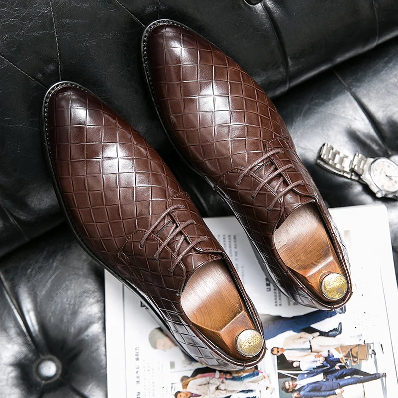 UEXIA Men Full Grain Genuine Leather Shoes For Men Brand Oxford Men Shoes Fashion New Luxury Dress Shoes Men Formal Shoes
UEXIA Men Full Grain Genuine Leather Shoes For Men Brand Oxford Men Shoes Fashion New Luxury Dress Shoes Men Formal Shoes