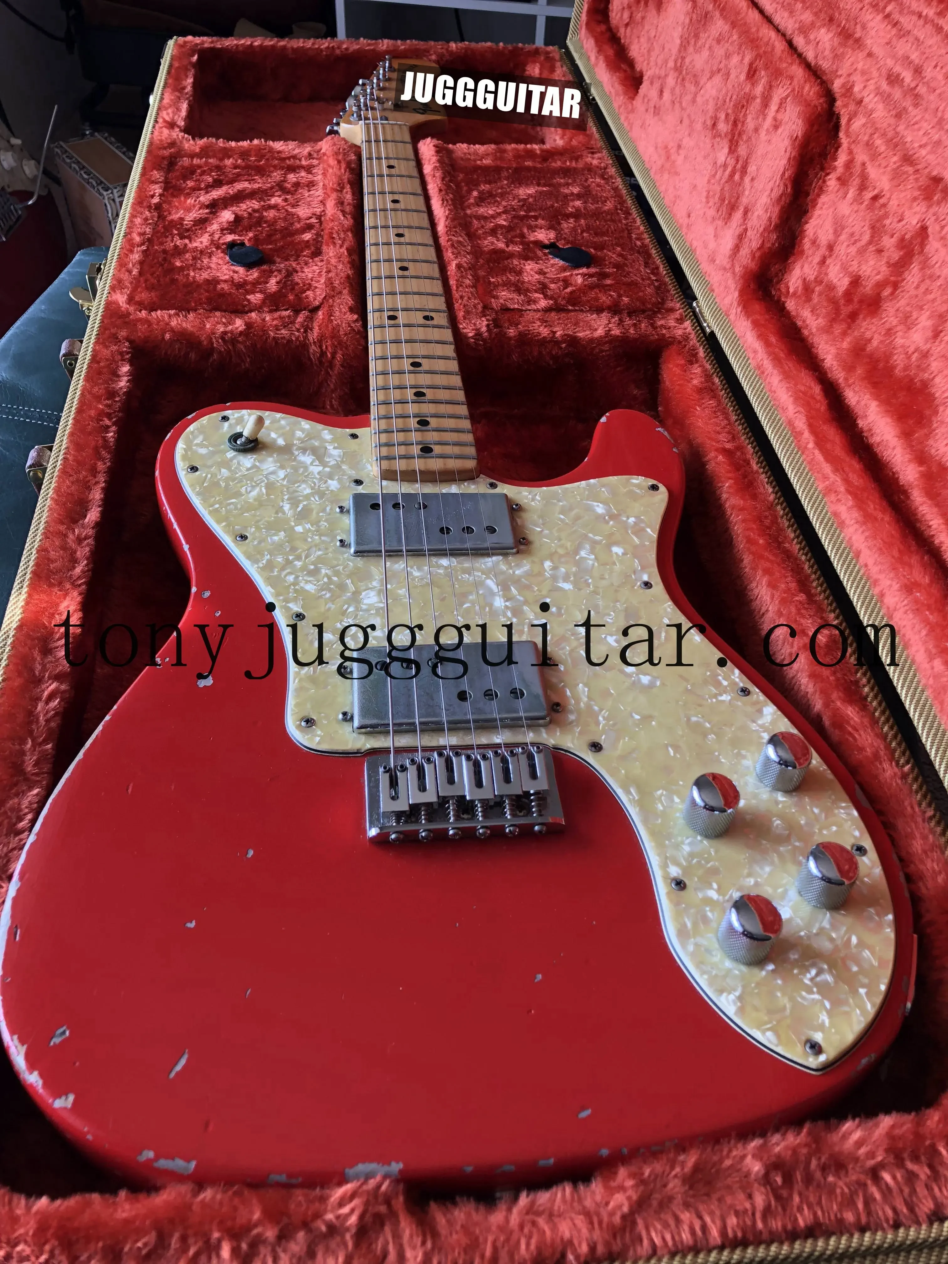 Rhxflame Rare Heavy Relic TL 70s Tribute Deluxe Red Guitar Alder Body, Maple Neck & Fretboard, White Pearl Pickguard
Rhxflame Rare Heavy Relic TL 70s Tribute Deluxe Red Guitar Alder Body, Maple Neck & Fretboard, White Pearl Pickguard