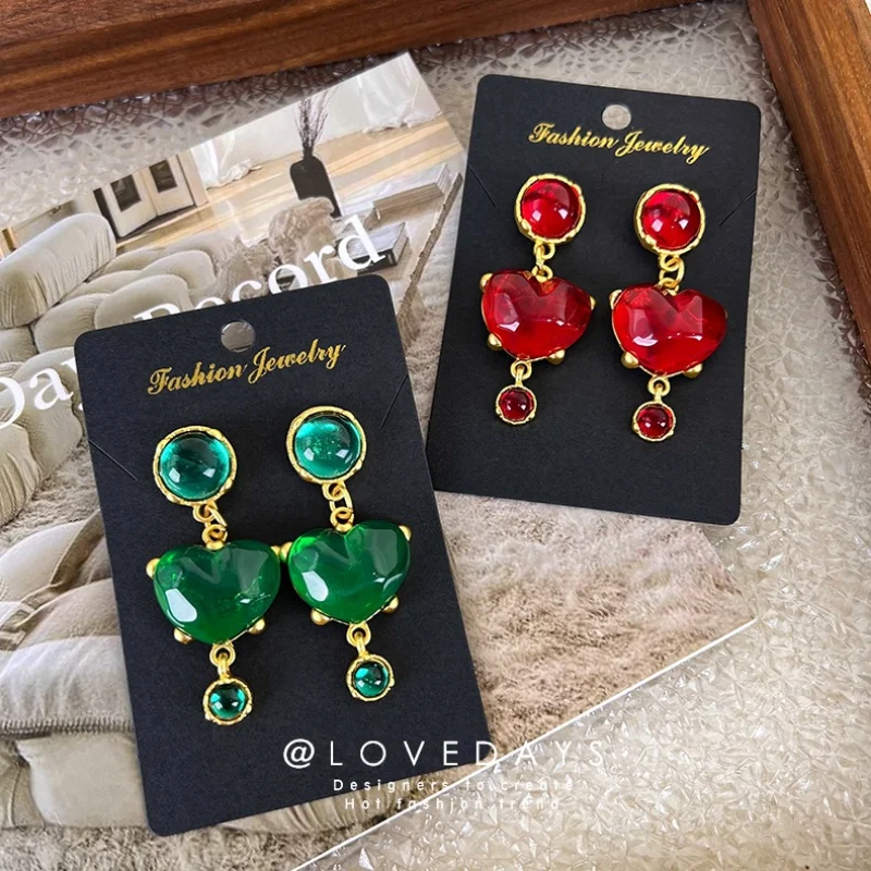Minar Vintage Red Green Color Crystal Heart Shape Drop Earrings Clear Love Dangle Earrings for Women Statement Party Jewelry
Minar Vintage Red Green Color Crystal Heart Shape Drop Earrings Clear Love Dangle Earrings for Women Statement Party Jewelry