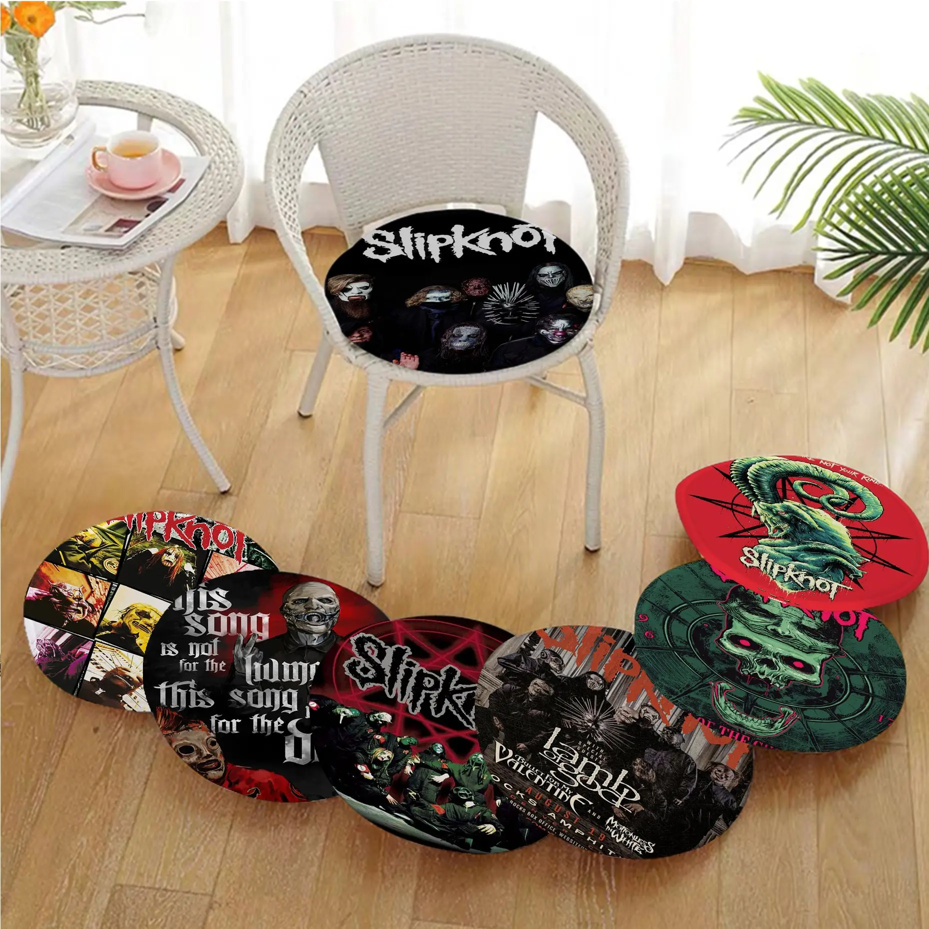 Heavy Metal ROCK BAND Decorative Plush Cushion Home Back Cushion Soft Comfortable 50x50cm Chair Mat Pad
Heavy Metal ROCK BAND Decorative Plush Cushion Home Back Cushion Soft Comfortable 50x50cm Chair Mat Pad