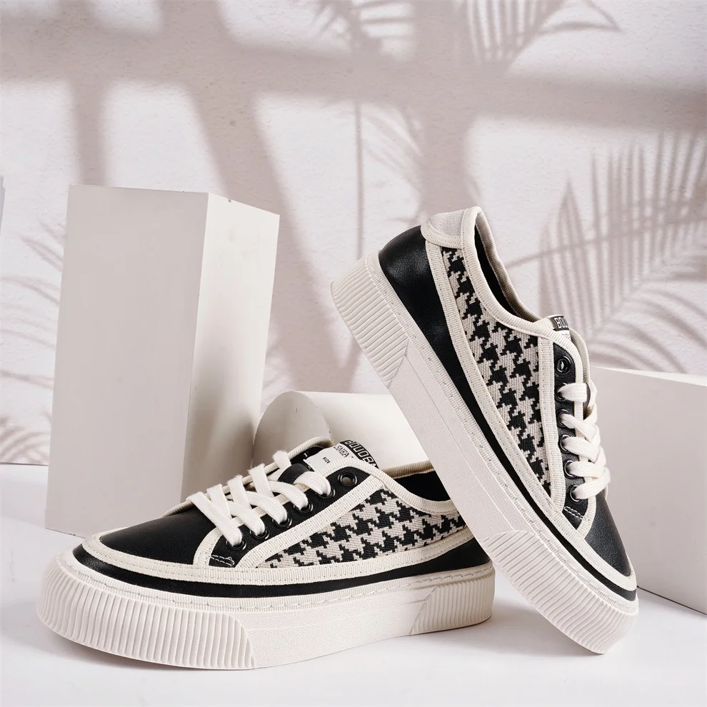 QQ-qng01 High Quality Womens Casual Sneakers Fashion Skateboarding Luxury Shoes Chunky Trainers Walking Jogging Footwear for Men
QQ-qng01 High Quality Womens Casual Sneakers Fashion Skateboarding Luxury Shoes Chunky Trainers Walking Jogging Footwear for Men
