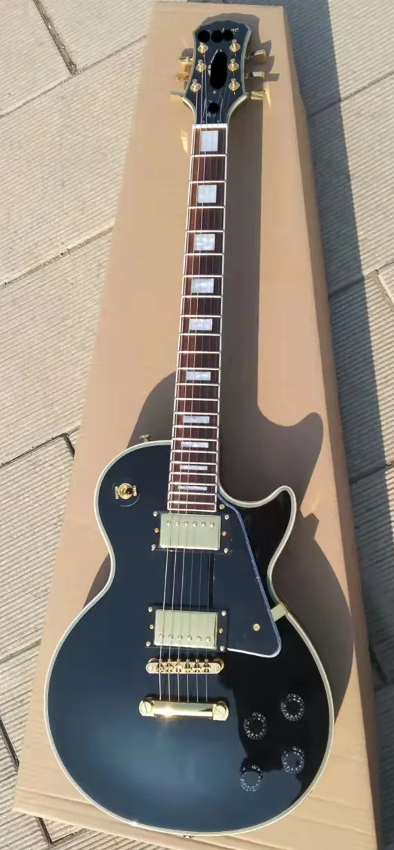 ЭЛЕКТРИЧЕСКАЯ ГИТАРА LP, черная, стандартные звукосниматели, корпус из красного дерева, фотография, быстрая доставка 
ЭЛЕКТРИЧЕСКАЯ ГИТАРА LP, черная, стандартные звукосниматели, корпус из красного дерева, фотография, быстрая доставка