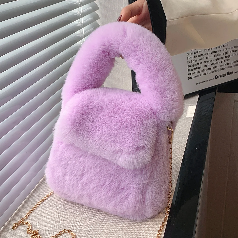 Winter Fashion Faux Fur Small Shoulder Crossbody Bags for Women 2023 Cute Plush Ladies Mini Phone Bag Winter Warm Purse Handbags
Winter Fashion Faux Fur Small Shoulder Crossbody Bags for Women 2023 Cute Plush Ladies Mini Phone Bag Winter Warm Purse Handbags
