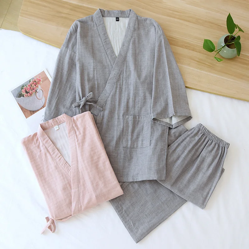 Lovers Cotton Yarn Robe Femme Solid V-Neck 7-Quarter Trousers Pijama Mujer Japanese Kimono Sexy Pajamas for Women 2pcs Clothes
Lovers Cotton Yarn Robe Femme Solid V-Neck 7-Quarter Trousers Pijama Mujer Japanese Kimono Sexy Pajamas for Women 2pcs Clothes