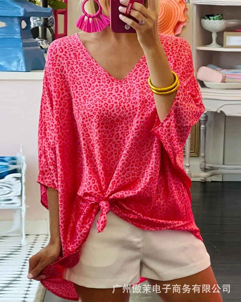Leopard Print V-Neck Casual Top Long Sleeve Loose Blouse Women New Spring Summer T Shirt Tops
Leopard Print V-Neck Casual Top Long Sleeve Loose Blouse Women New Spring Summer T Shirt Tops
