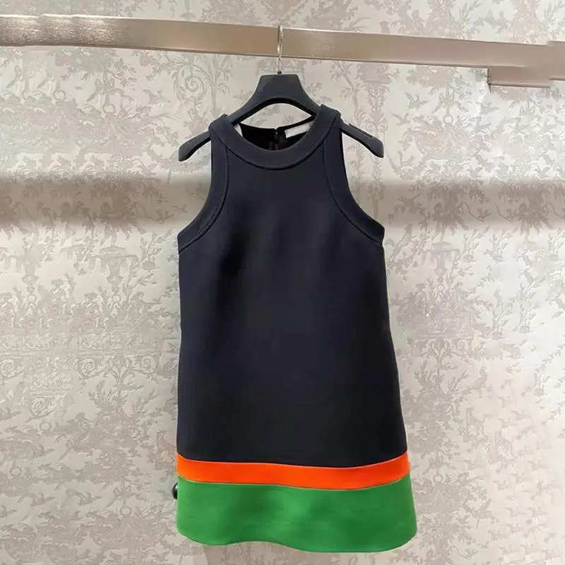 2022 Summer New Cotton Round Neck Sleeveless Color Matching Dress Women's High-Quality Commuter Black A-Line Dresses
2022 Summer New Cotton Round Neck Sleeveless Color Matching Dress Women's High-Quality Commuter Black A-Line Dresses