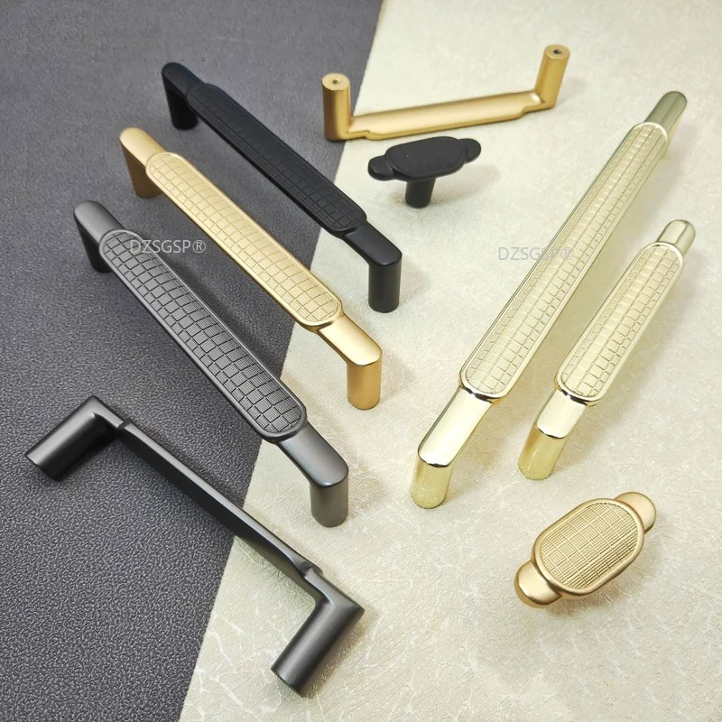 American Dooroom Solid Handles Zinc Alloy Furniture Gold Black Modern Wardrobe Cabinet Dresser Drawer Pulls Knobs Hardware
American Dooroom Solid Handles Zinc Alloy Furniture Gold Black Modern Wardrobe Cabinet Dresser Drawer Pulls Knobs Hardware