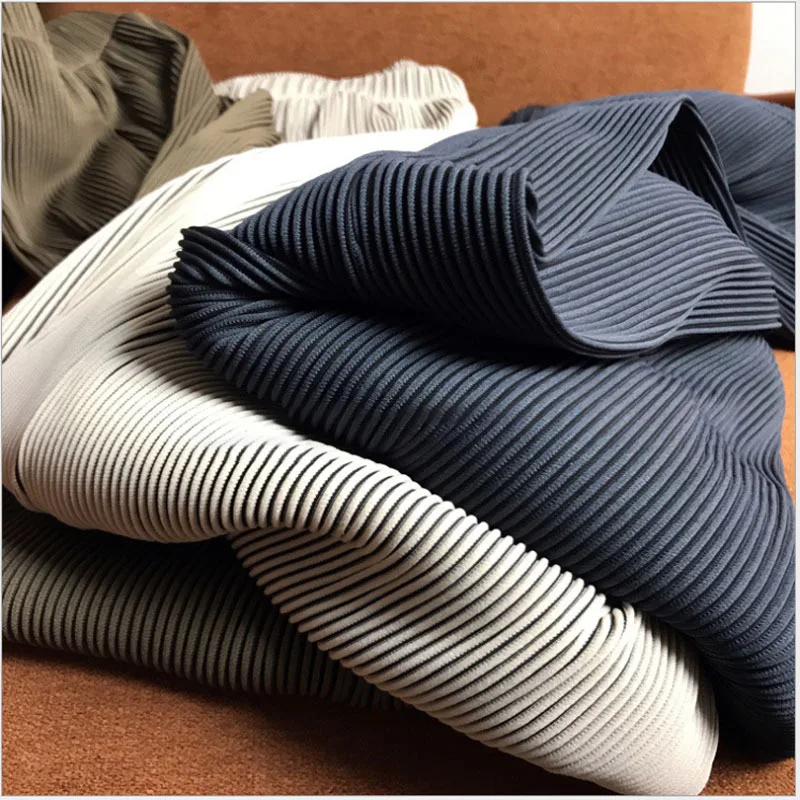 Pleated Pants Womens Casual Pants Solid Color Wide Leg Pants Elastic Waist Pants Women Bottoms Pants Drawstring Sweatpants
Pleated Pants Womens Casual Pants Solid Color Wide Leg Pants Elastic Waist Pants Women Bottoms Pants Drawstring Sweatpants