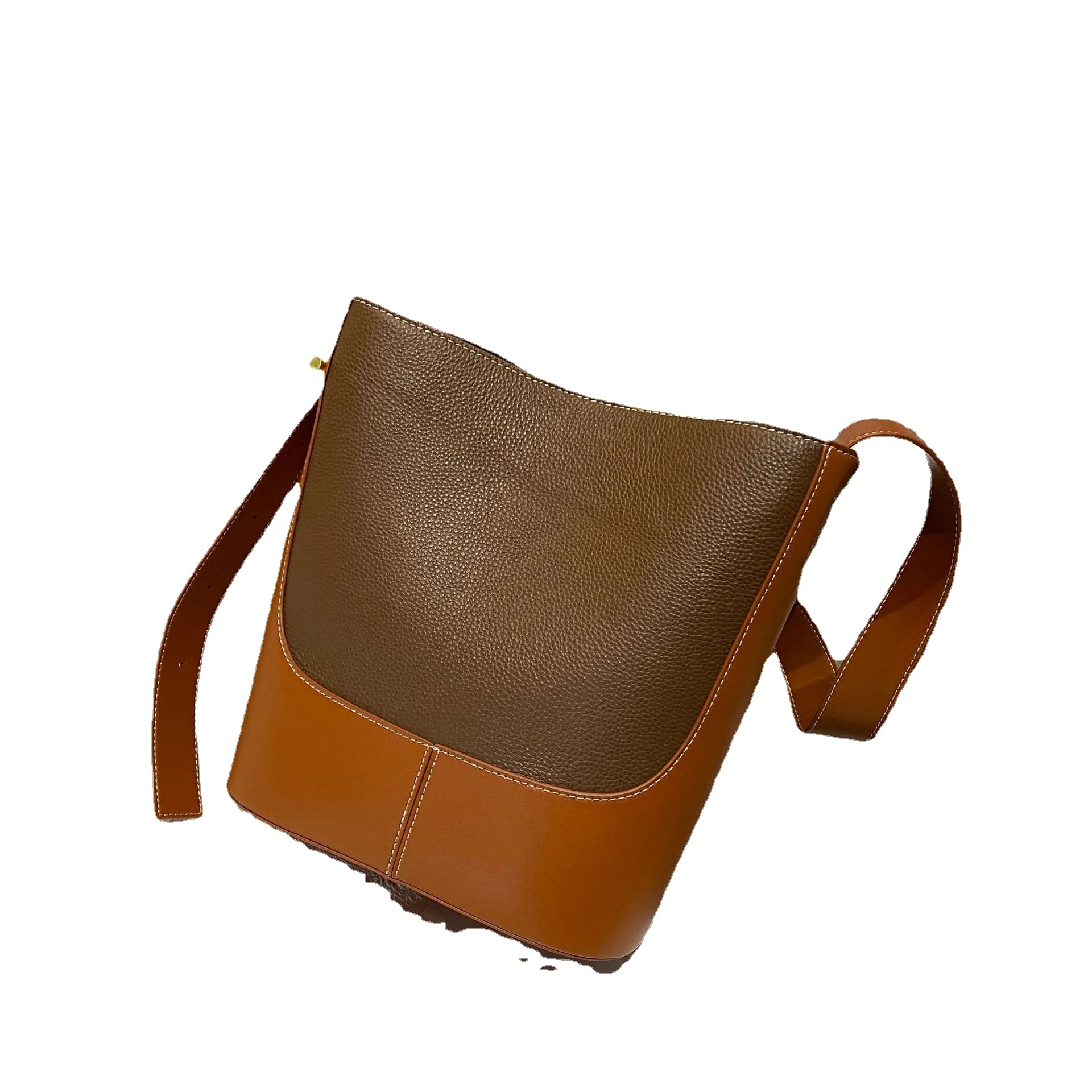 Korean minority women's bag leather 2022 new bucket bag cowhide Shoulder Bag Fashion diagonal large capacity litchi pattern
Korean minority women's bag leather 2022 new bucket bag cowhide Shoulder Bag Fashion diagonal large capacity litchi pattern