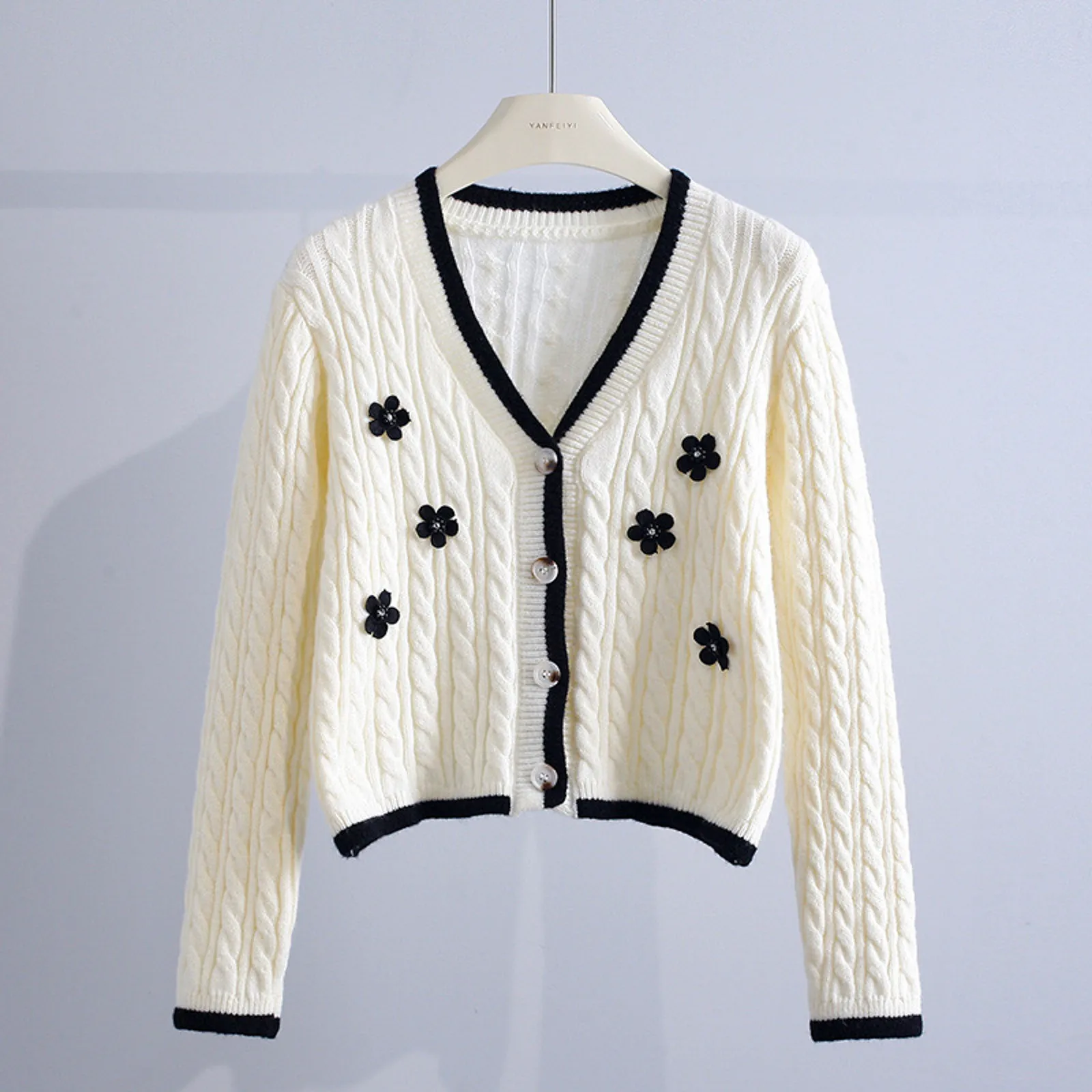 Korean y2k Cardigan 2023 New Single-Breasted Knitted Sweater Autumn Vintage Knitwear Gentle Wind Long Sleeve Outwear With Flower
Korean y2k Cardigan 2023 New Single-Breasted Knitted Sweater Autumn Vintage Knitwear Gentle Wind Long Sleeve Outwear With Flower