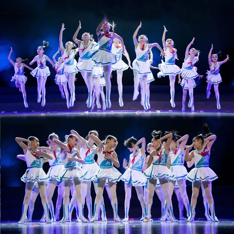 

Girls Sailor Collar Cheerleader Costume Dress Pompoms Outfit Schoolgirl Cheer Jazz Dance Stage Performance Cheerleading Uniform