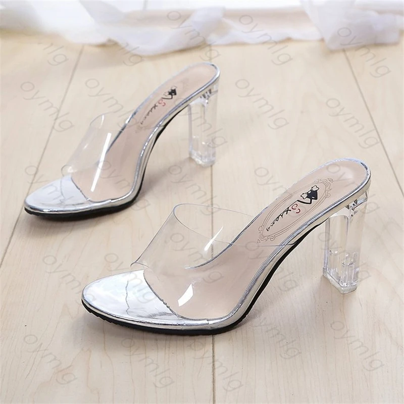 Crystal Clear Shoes Women High Heels Sandals Female Transparent Sexy Wedding Beach Slippers Zapatillas Mujer Casa 
Crystal Clear Shoes Women High Heels Sandals Female Transparent Sexy Wedding Beach Slippers Zapatillas Mujer Casa
