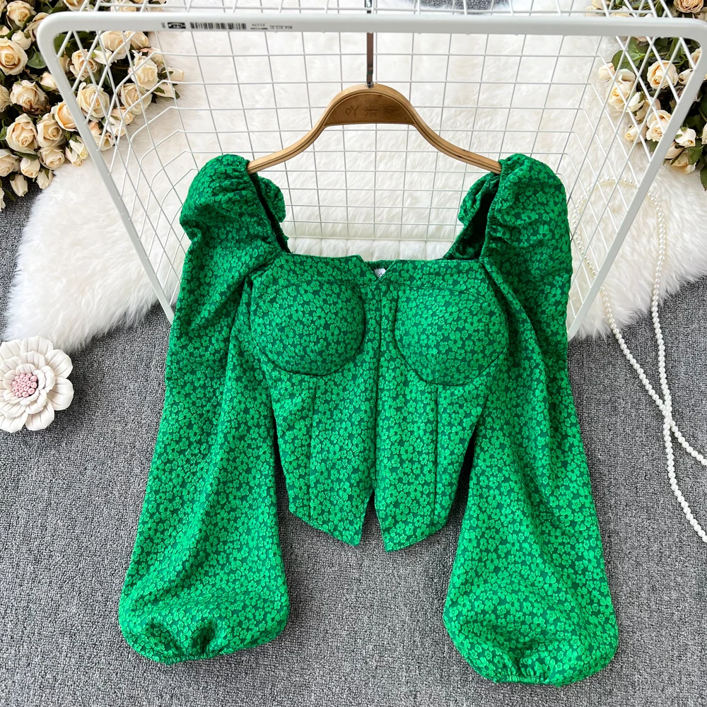 Тонкая куртка в стиле ретро с квадратным вырезом и открытой спиной с длинным рукавом
Тонкая куртка в стиле ретро с квадратным вырезом и открытой спиной с длинным рукавом