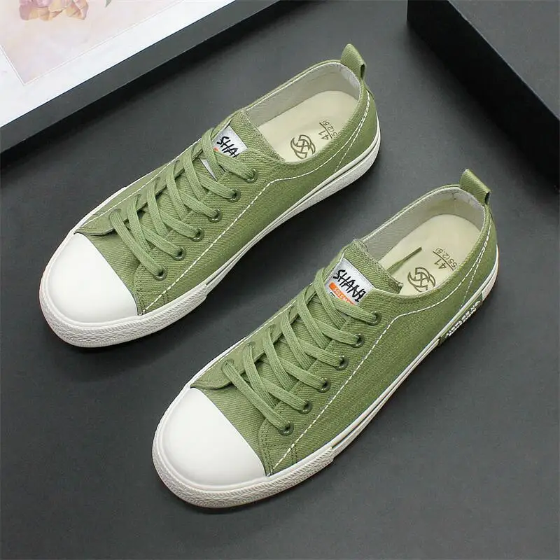 Men's shoes breathable canvas shoes 2023 autumn soft sole casual shoes men's new flat shoes low state vulcanized shoes
Men's shoes breathable canvas shoes 2023 autumn soft sole casual shoes men's new flat shoes low state vulcanized shoes
