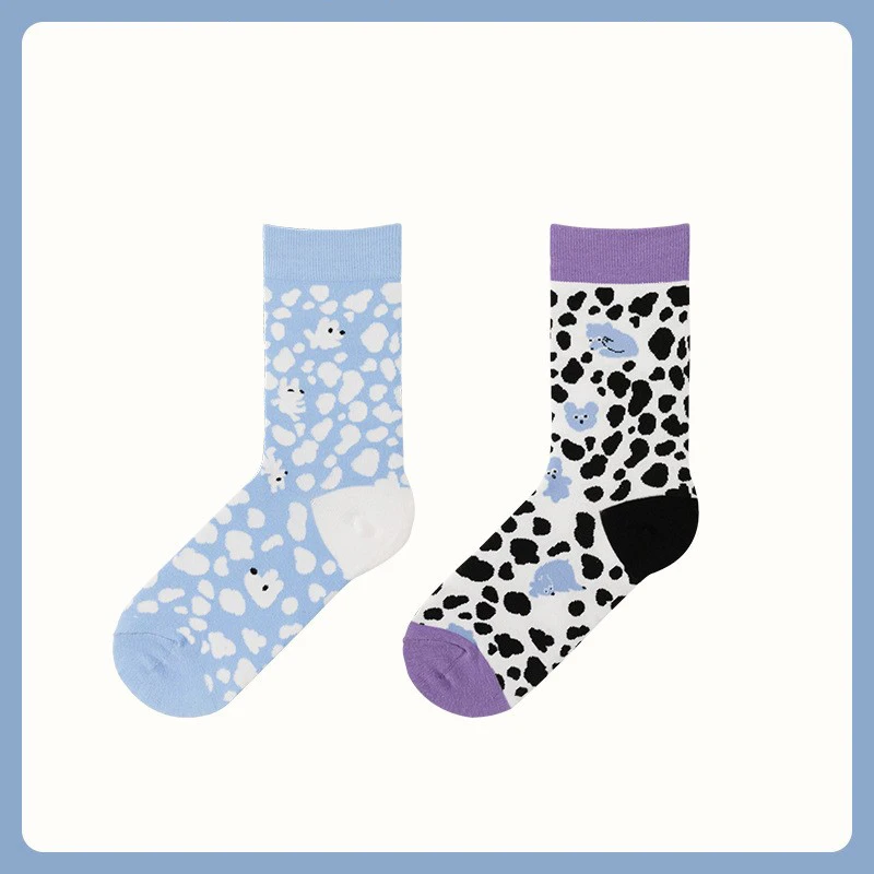 3 pairs of women's socks button series mid-calf socks tide socks personalized socks leopard print socks
3 pairs of women's socks button series mid-calf socks tide socks personalized socks leopard print socks