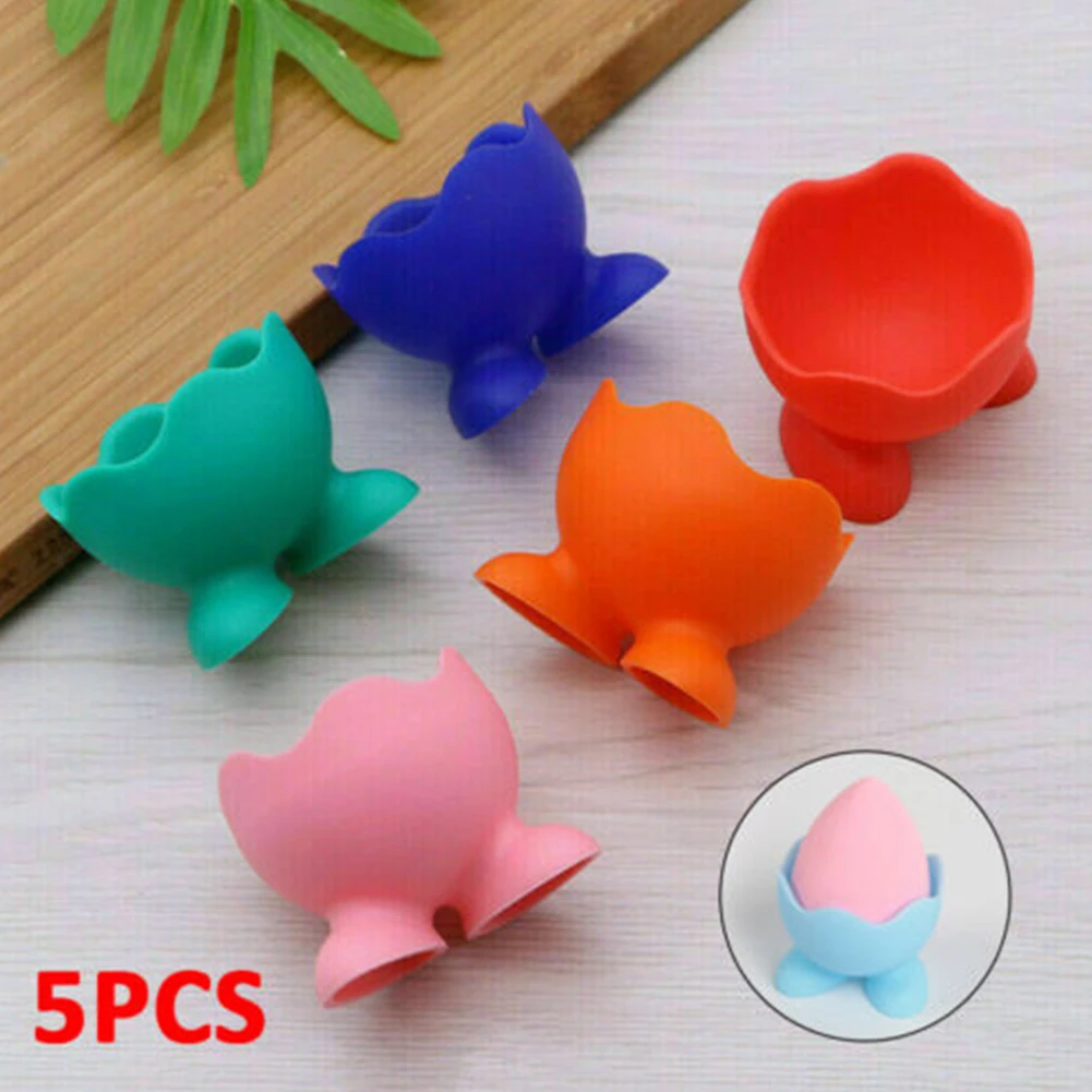 

5pc Silicone Egg Cup Holders Breakfast Serving Cups Holders Set Boiled Egg Cup Tray Kitchen Creative Tool (Random Color)