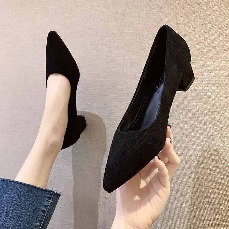 2022 new spring and autumn solid color square head women's casual high-heeled shoes 2695
2022 new spring and autumn solid color square head women's casual high-heeled shoes 2695