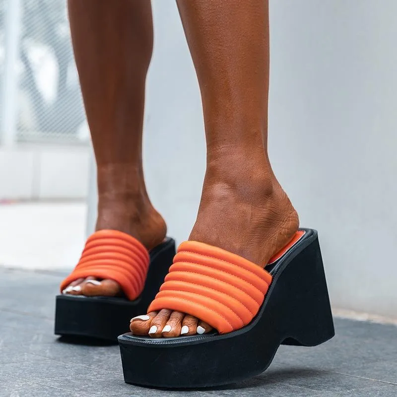 Сандалии женские на платформе и толстой подошве, босоножки на танкетке, пляжные тапочки, Повседневная летняя обувь, 2022 
Сандалии женские на платформе и толстой подошве, босоножки на танкетке, пляжные тапочки, Повседневная летняя обувь, 2022