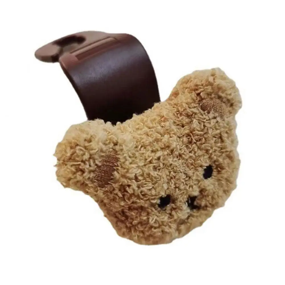 1 Pair Cartoon Bear-head Shape Car Seat-back Hook Buckle Decorative Storage Hooks Portable Backrest Hanger Auto Interior
1 Pair Cartoon Bear-head Shape Car Seat-back Hook Buckle Decorative Storage Hooks Portable Backrest Hanger Auto Interior