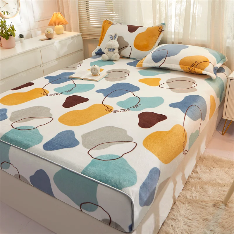 New Velvet Printed Bed Hat Warm Cover Soft Breathable Sheet Single 90 120 150 180x200cm Non-slip Thickened Bedding Set
New Velvet Printed Bed Hat Warm Cover Soft Breathable Sheet Single 90 120 150 180x200cm Non-slip Thickened Bedding Set