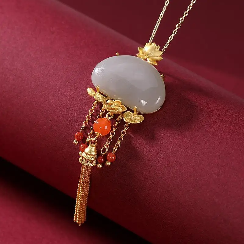 Designer original ancient gold craftsmanship inlaid geometric natural Hetian jade palace necklace pendant ladies jewelry
Designer original ancient gold craftsmanship inlaid geometric natural Hetian jade palace necklace pendant ladies jewelry
