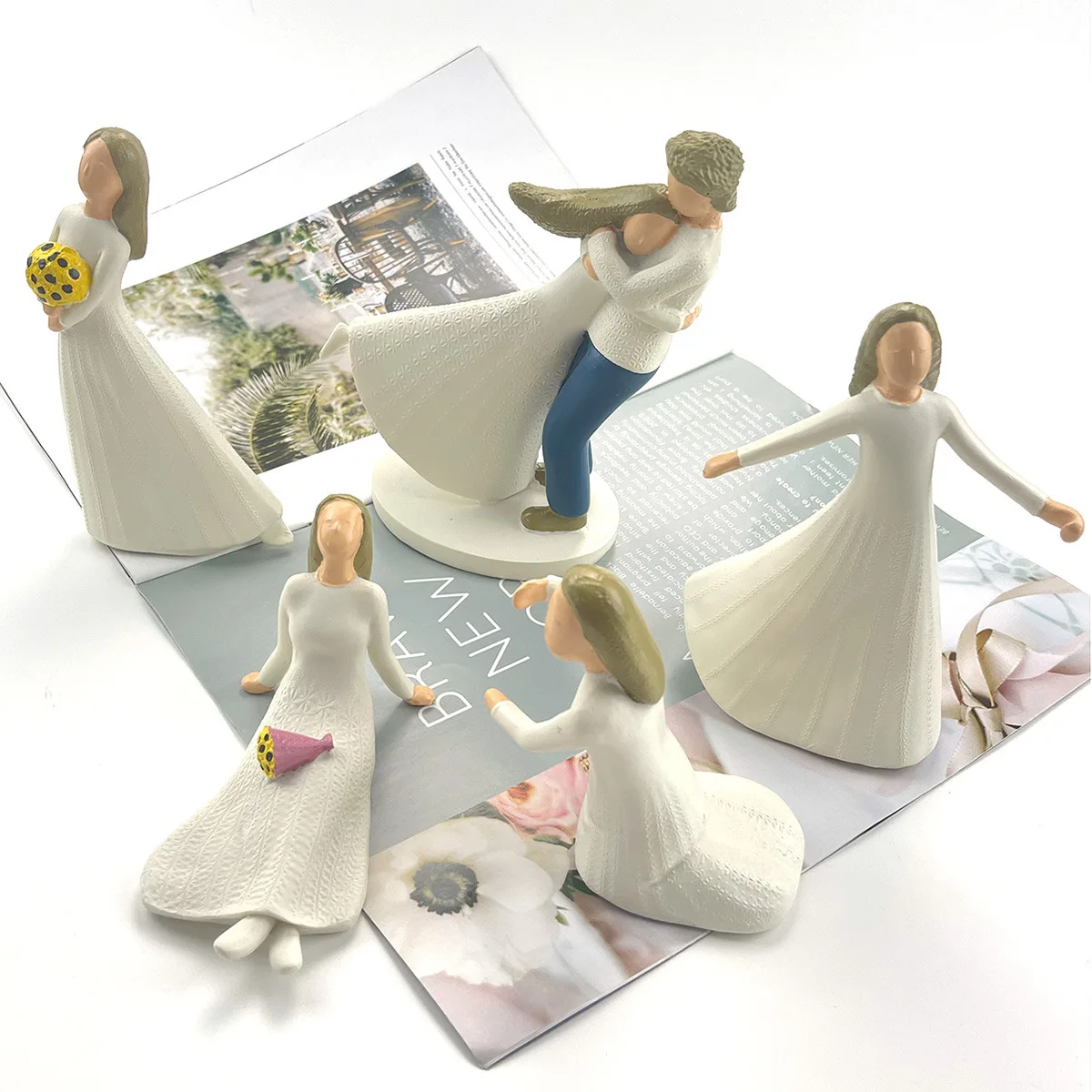 Новинка от MintHome, танцующая девочка, танцующая пара, резиновое украшение для дома для девочки, теплая сестра, креативный подарок, украшение
Новинка от MintHome, танцующая девочка, танцующая пара, резиновое украшение для дома для девочки, теплая сестра, креативный подарок, украшение