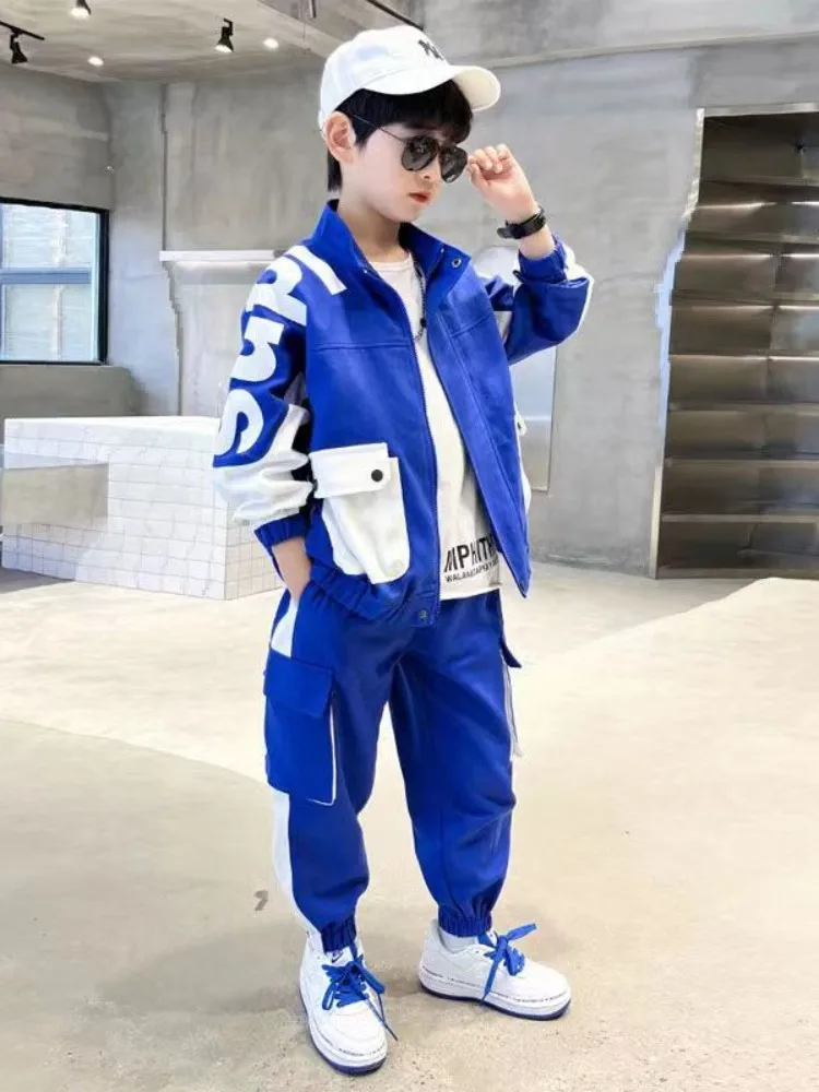 Set Children's Spring and Autumn New Fashion Leisure Sports Two Piece Set Boys' Handsome Splice Sportswear Fashion
Set Children's Spring and Autumn New Fashion Leisure Sports Two Piece Set Boys' Handsome Splice Sportswear Fashion