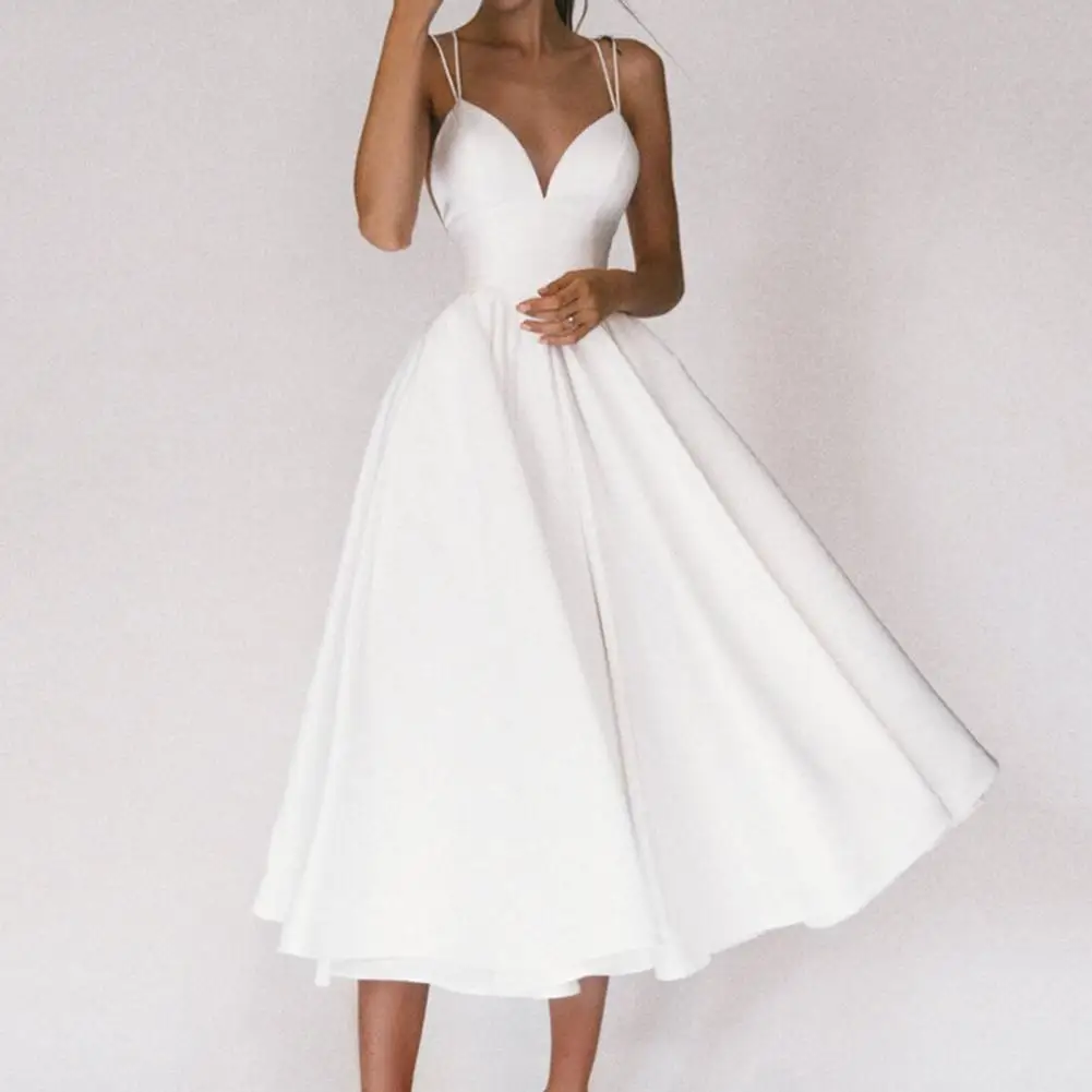Banquet Dress Solid Color Tight Waist Sweet Back Zipper Easy to Match Big Hem Cross Strap Deep V Neck Backless Party Dress Femal
Banquet Dress Solid Color Tight Waist Sweet Back Zipper Easy to Match Big Hem Cross Strap Deep V Neck Backless Party Dress Femal