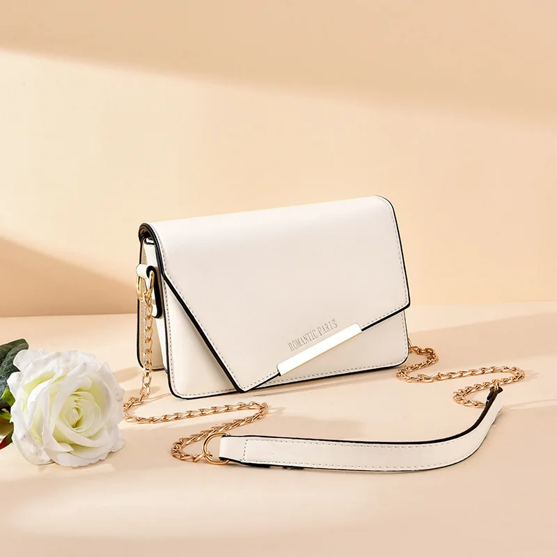 CIKER Summer Popular New Small Bag Retro Fashion Small Square Bag Personality Contrast Color Messenger Chain Bag 
CIKER Summer Popular New Small Bag Retro Fashion Small Square Bag Personality Contrast Color Messenger Chain Bag