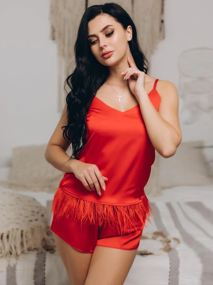 Hiloc Solid Underwear Set Feather Patchwork Pijamas Spaghetti Strap Sexy Pajama Woman Nightie Two Piece Set Women Sleepwaer 2022
Hiloc Solid Underwear Set Feather Patchwork Pijamas Spaghetti Strap Sexy Pajama Woman Nightie Two Piece Set Women Sleepwaer 2022