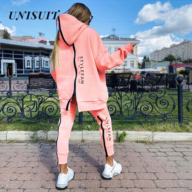 2-piece women's sportswear jogging suit loose letter printed sportswear women's fitness suit sweater + pants
2-piece women's sportswear jogging suit loose letter printed sportswear women's fitness suit sweater + pants