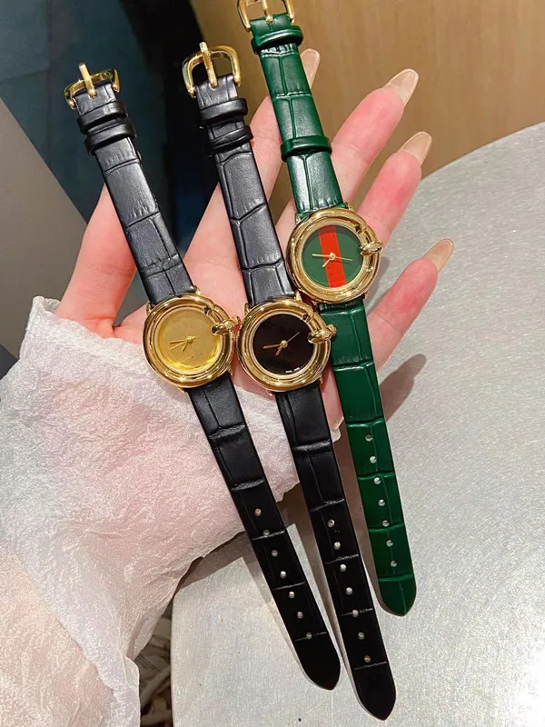 26mm luxury women watches quartz movement leather strap dress watch splash clock design rose gold case original clasp Montre De
26mm luxury women watches quartz movement leather strap dress watch splash clock design rose gold case original clasp Montre De