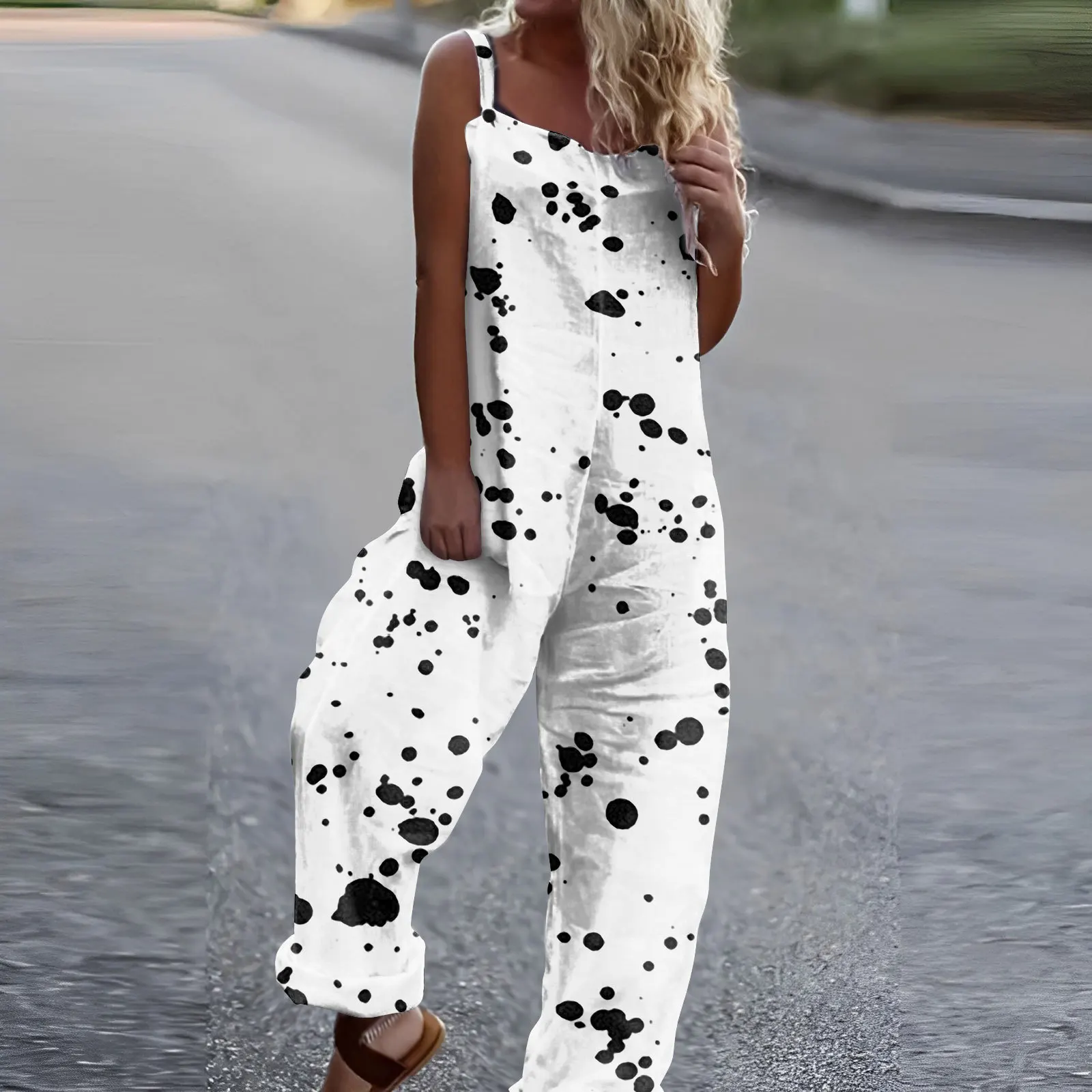 European and American Suspender Women's 2023 Summer New Foreign Trade Tolid Color Pocket Casual Jumpsuit zara official store tra
European and American Suspender Women's 2023 Summer New Foreign Trade Tolid Color Pocket Casual Jumpsuit zara official store tra