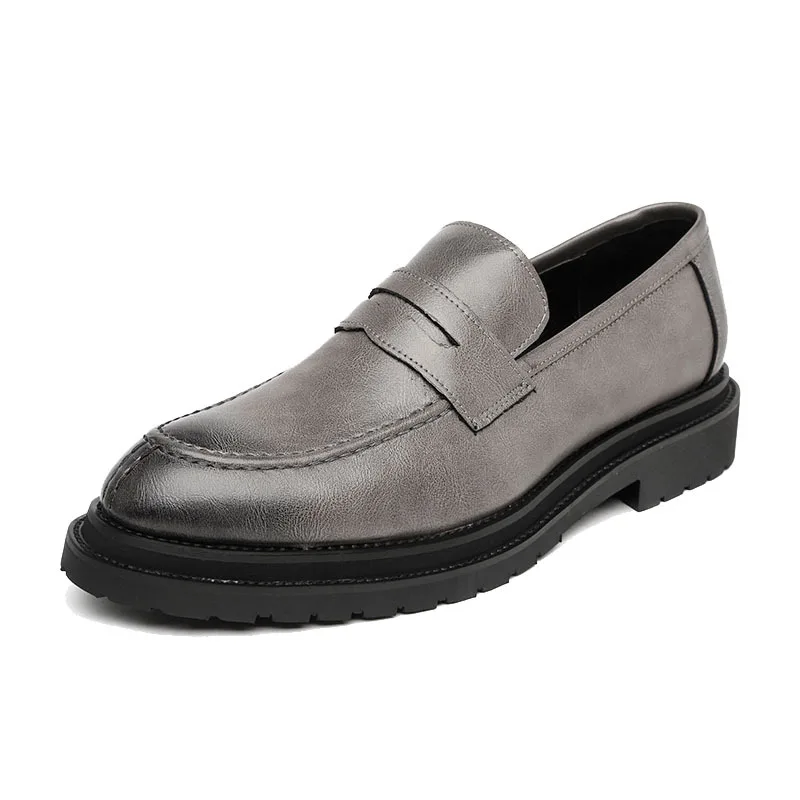 New 2023 Brand Men Formal Shoes Elegant Social Fashion Male Business Dress Loafers Retro Soft Leather Men Moccasins 2.5
New 2023 Brand Men Formal Shoes Elegant Social Fashion Male Business Dress Loafers Retro Soft Leather Men Moccasins 2.5