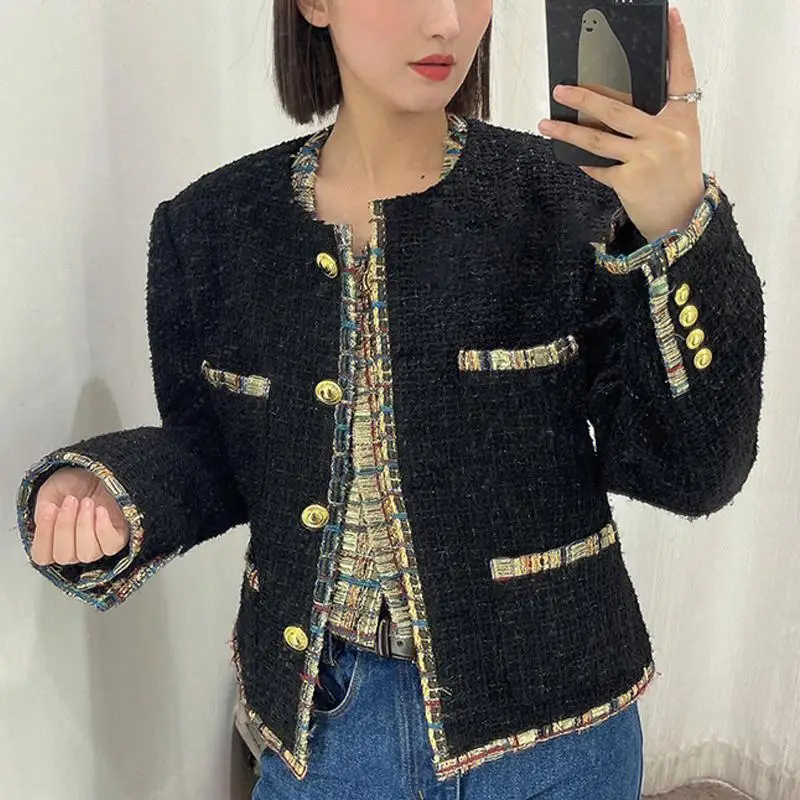 Black Tweed Coat Women Autumn Winter Fashion Patchwork Single Broken Slim Woolen Top Designer New 2022 Brand Luxury Clothing
Black Tweed Coat Women Autumn Winter Fashion Patchwork Single Broken Slim Woolen Top Designer New 2022 Brand Luxury Clothing