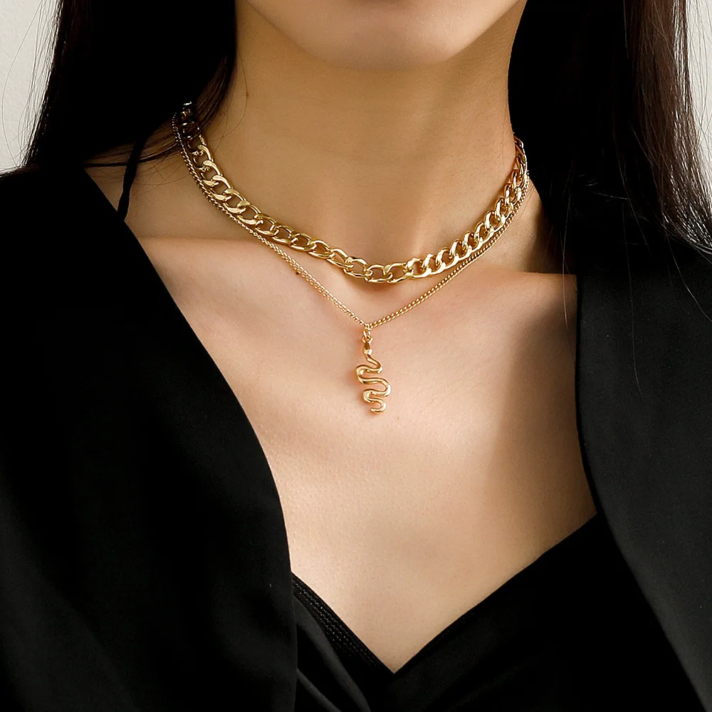 Hot Sale New 2022 Fashion Double Layer Alloy Snake Pendant Gold Necklace Sweater Chain Clavicle Chain Metal Chain Jewelry
Hot Sale New 2022 Fashion Double Layer Alloy Snake Pendant Gold Necklace Sweater Chain Clavicle Chain Metal Chain Jewelry