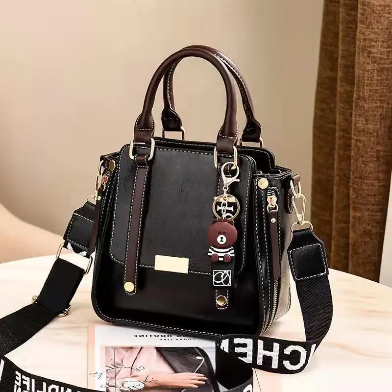 Luxury Brand Women's Handbags 2022 Hot Sale PU Leather Shoulder Bags Designer Messenger and Purse Sweet Fashion Women's Bags Han
Luxury Brand Women's Handbags 2022 Hot Sale PU Leather Shoulder Bags Designer Messenger and Purse Sweet Fashion Women's Bags Han
