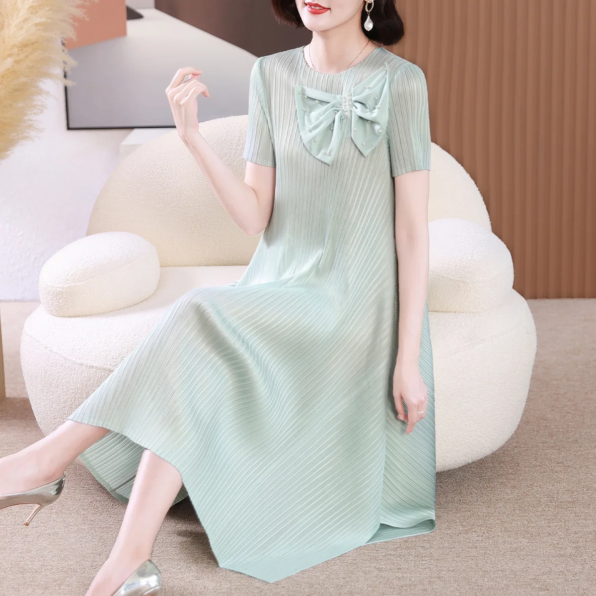 Miyake Graceful Fashionable Red Pleated Dress Summer Short Sleeve Mothers' Wedding Dress Formal Dress Plus Size Women's Clothing
Miyake Graceful Fashionable Red Pleated Dress Summer Short Sleeve Mothers' Wedding Dress Formal Dress Plus Size Women's Clothing