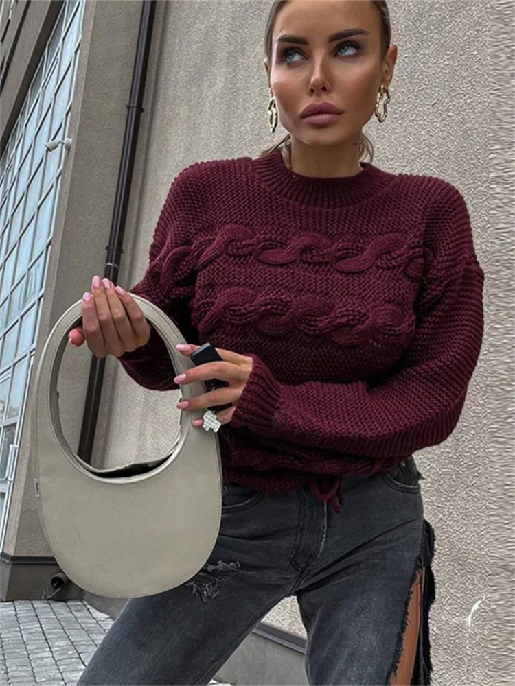 Женский трикотажный пуловер с круглым вырезом и длинным рукавом
Женский трикотажный пуловер с круглым вырезом и длинным рукавом