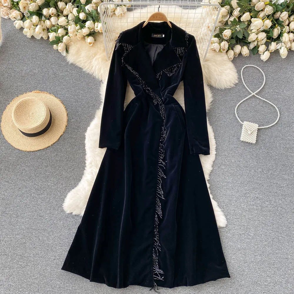 2022 Spring New Women Black Velvet Dress Vintage Bling Tassel Notched Collar Long Sleeve Party Robe Female Elegant Vestidos New
2022 Spring New Women Black Velvet Dress Vintage Bling Tassel Notched Collar Long Sleeve Party Robe Female Elegant Vestidos New
