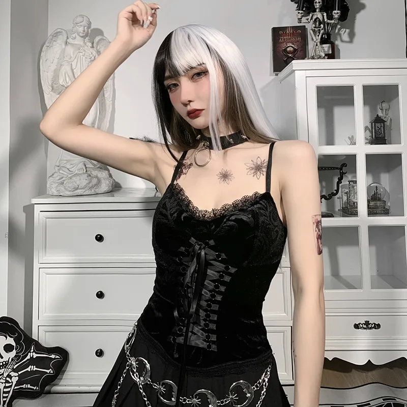 Dark Sexy Lace Vintage Tops Women European And American Summer Black Camisole Tank Top WomanNew 2023
Dark Sexy Lace Vintage Tops Women European And American Summer Black Camisole Tank Top WomanNew 2023